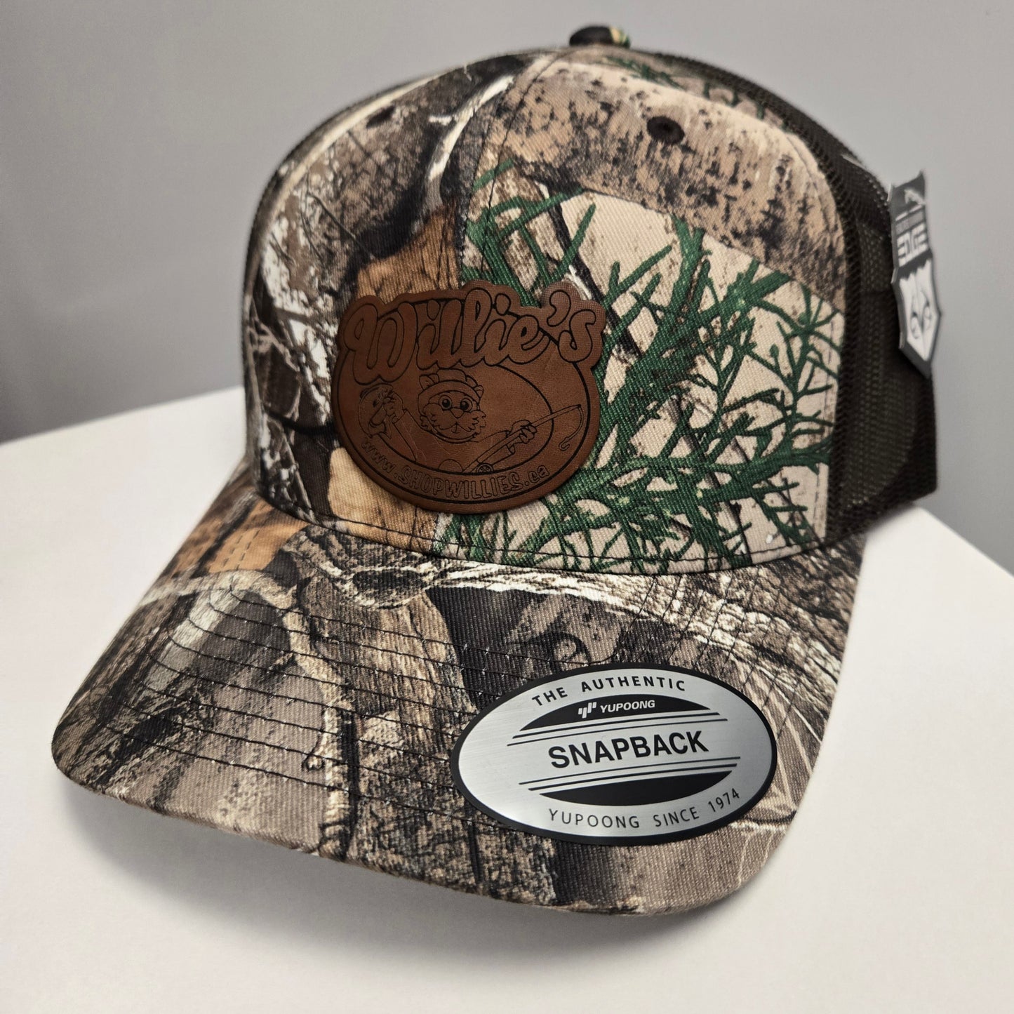 Willie's Trucker Snap Back Hat - Realtree/brown- Leather Patch